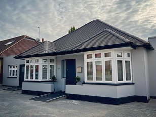 Ablestay House, Worcester Park, London - view of front on the house