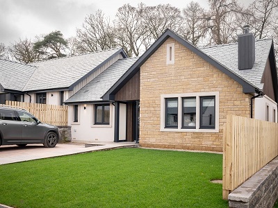 Rose Cottage, accessible holiday bungalow with ceiling hoist and profiling bed in Cumbria