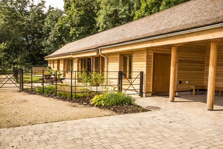 Woodlands accessible accommodation with a ceiling hoist - Bakewell, Derbyshire.